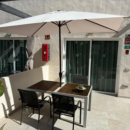 Daire Pool & Gardens - Alisios Playa
