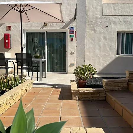 Pool & Gardens - Alisios Playa * Corralejo