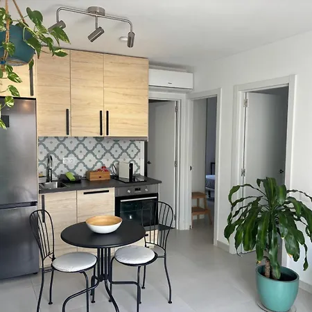 Pool & Gardens - Alisios Playa Daire *